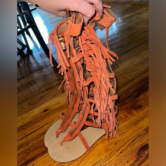 Fringe gladiator sandals - Picture 3 of 4